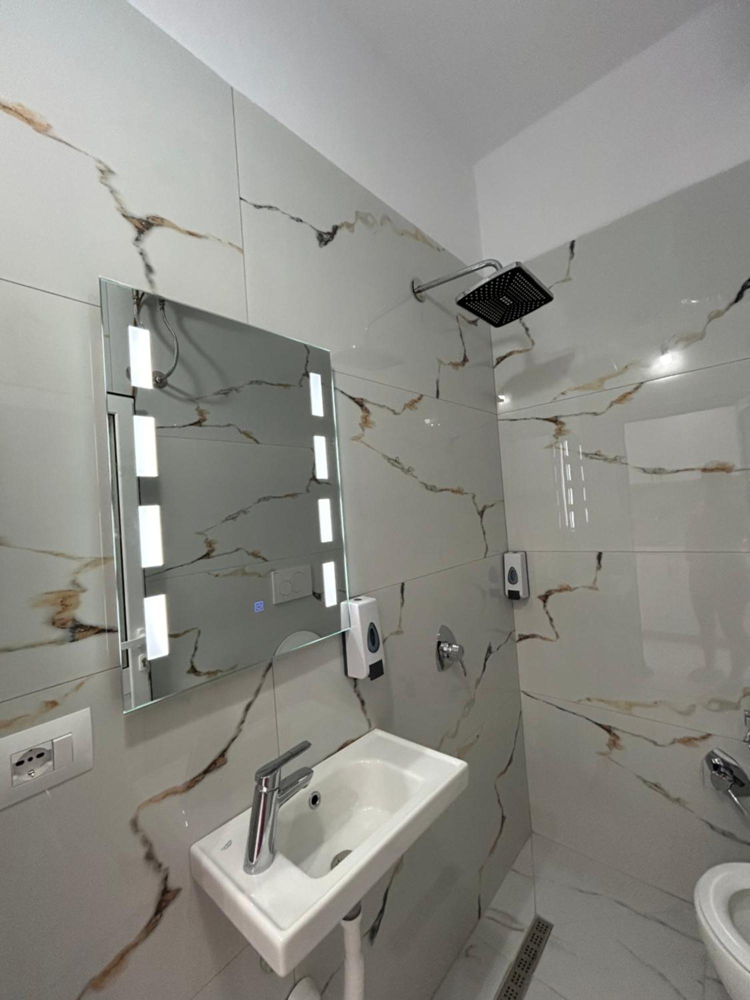 Vila Roan Avlonya Dış mekan fotoğraf